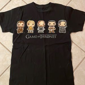 Size Small Game of Thrones Graphic Tee POP! Figurines